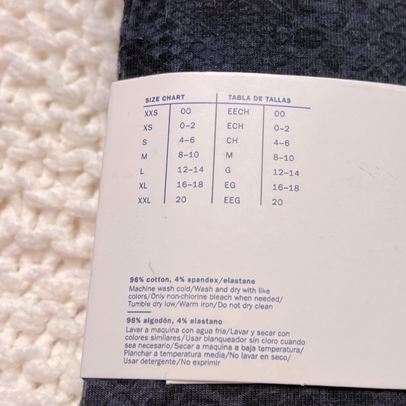 🌸3/$25 🆕 Old Navy High Rise Snakeskin Print Leggings, Navy and Black, Size M - Picture 9 of 12